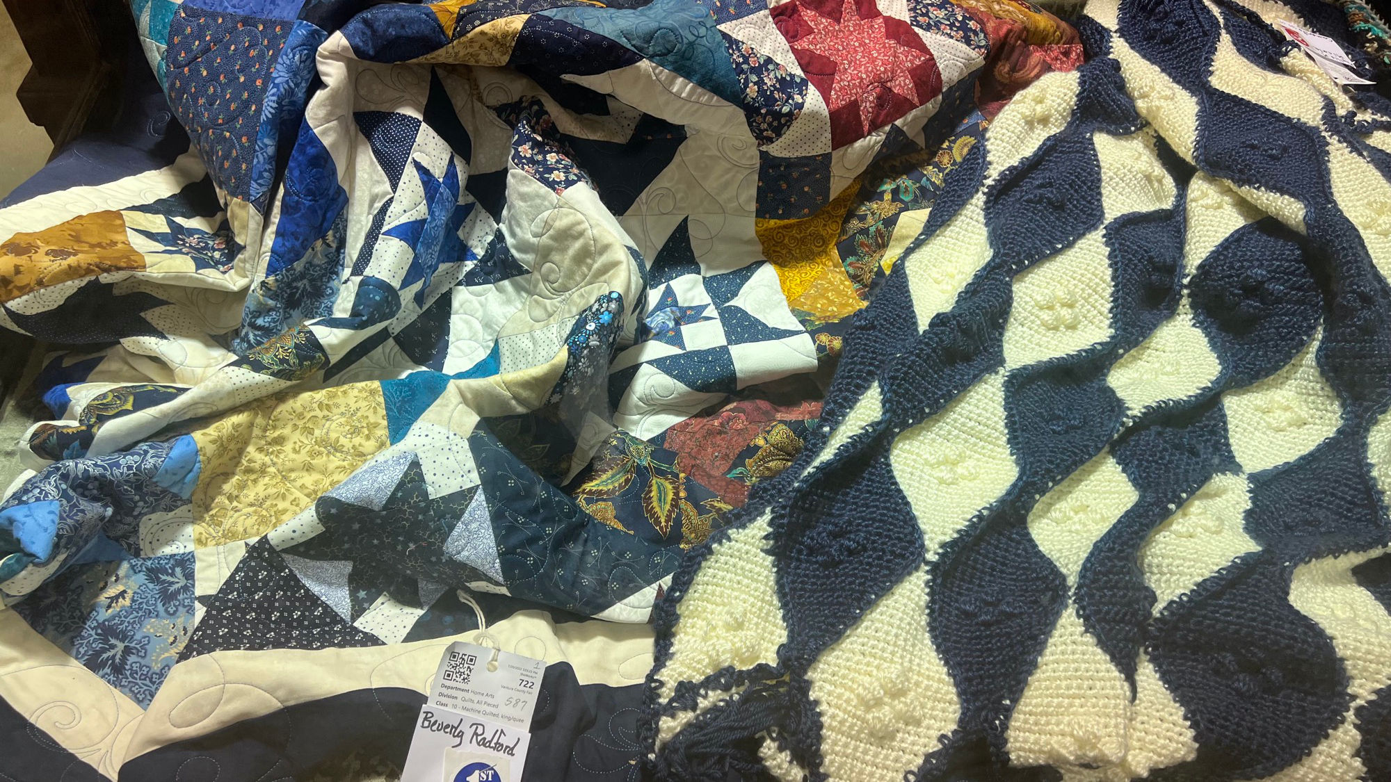 Quilts Clothing and Textiles