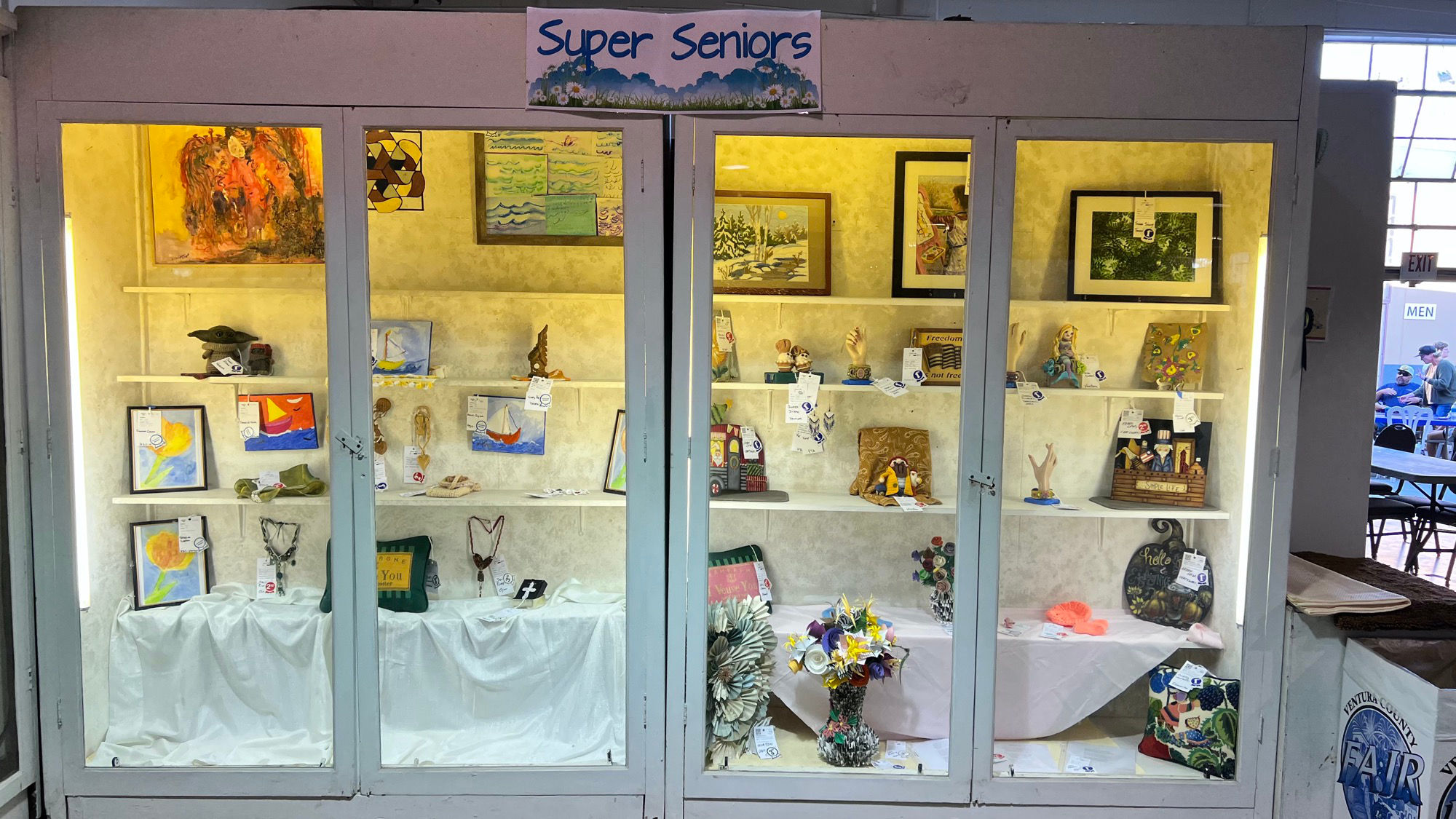 Special Exhibits Super Seniors