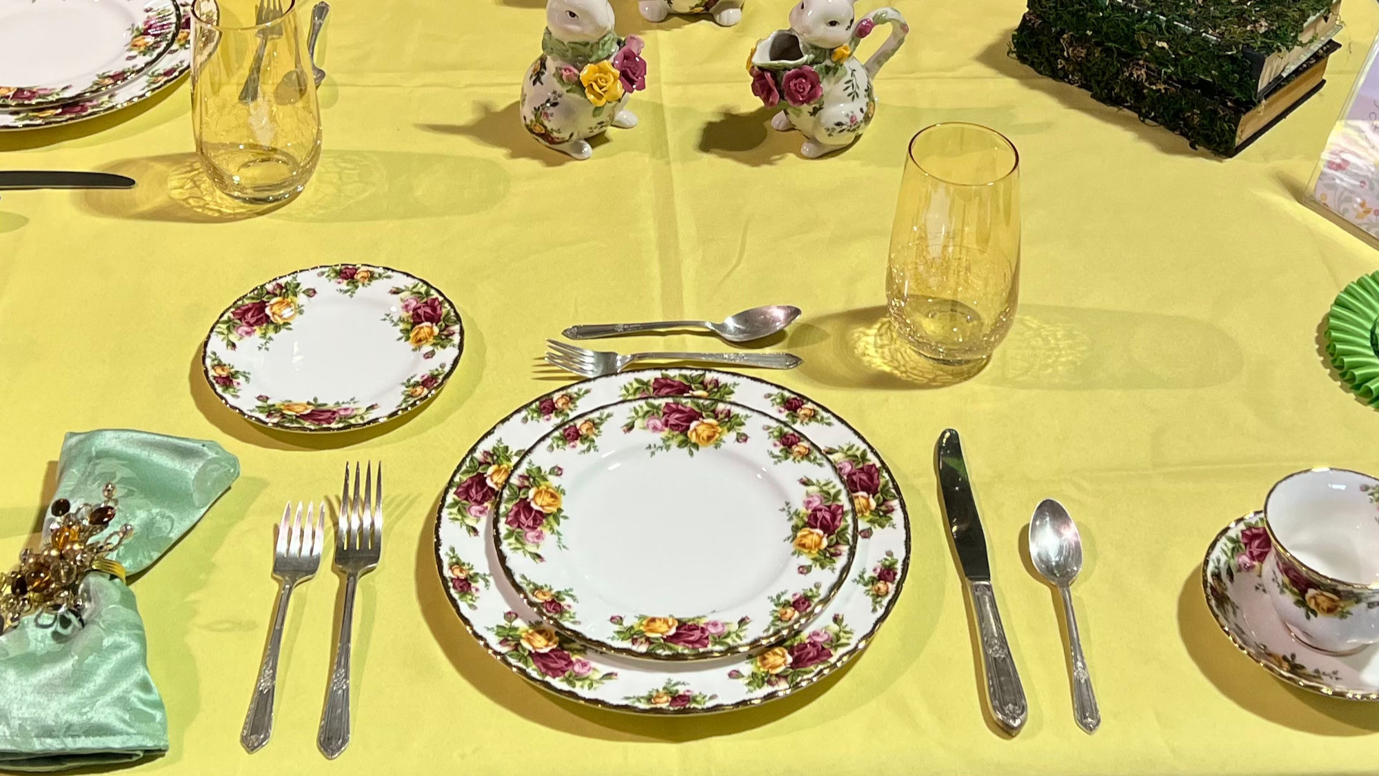 Suzanne Farmer Table Setting Suzanne Farmer