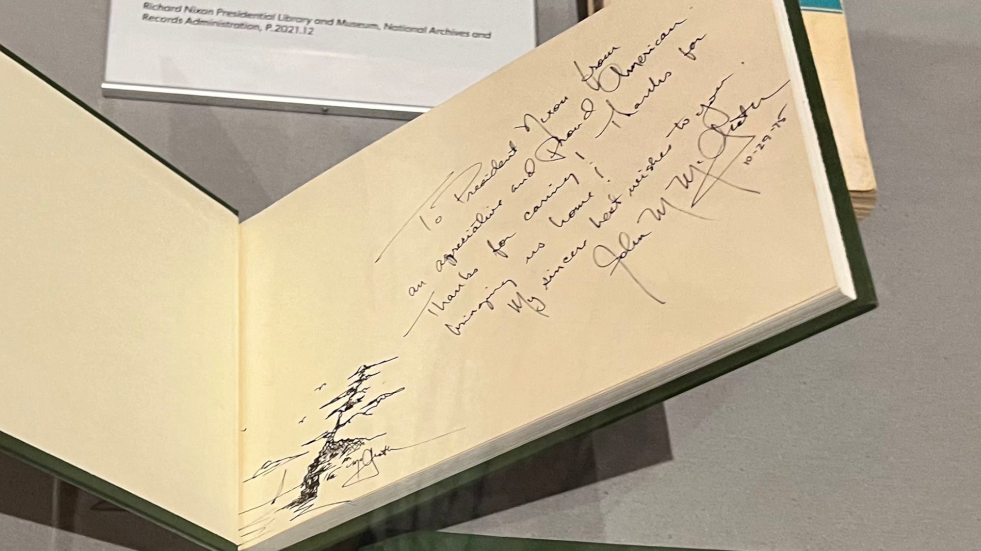Book Prisoner of War John M. Mcgrath