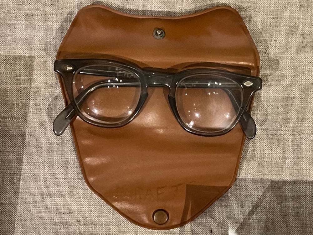 Glasses Donald Cook