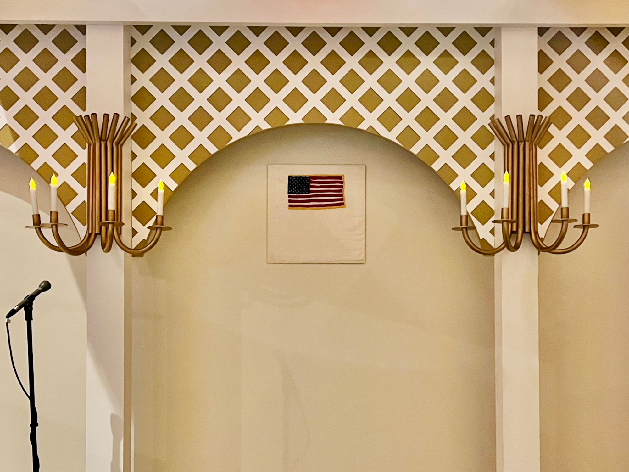Nixon Library Dramesi Flag