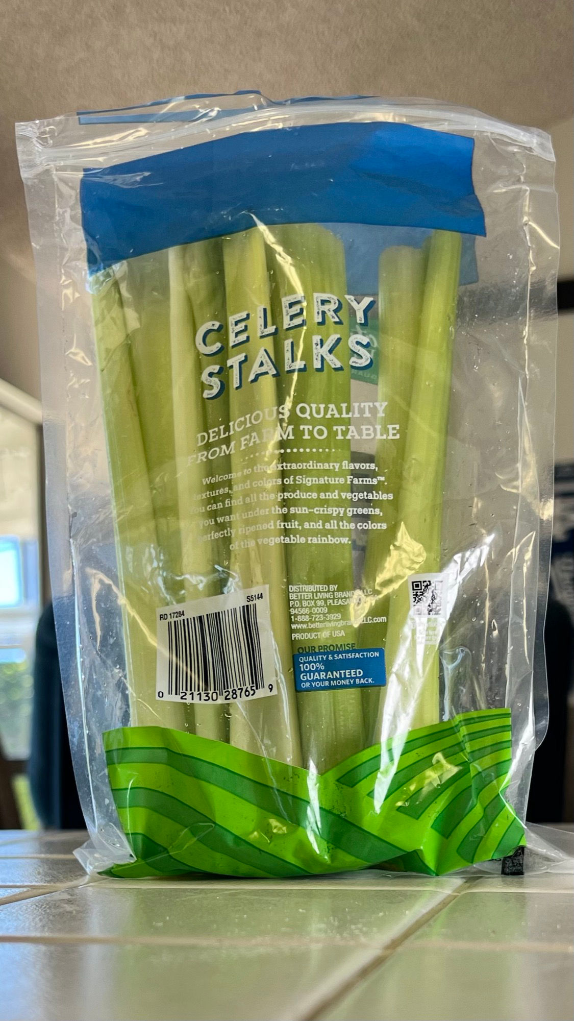 Celery Stalks Signature Farms