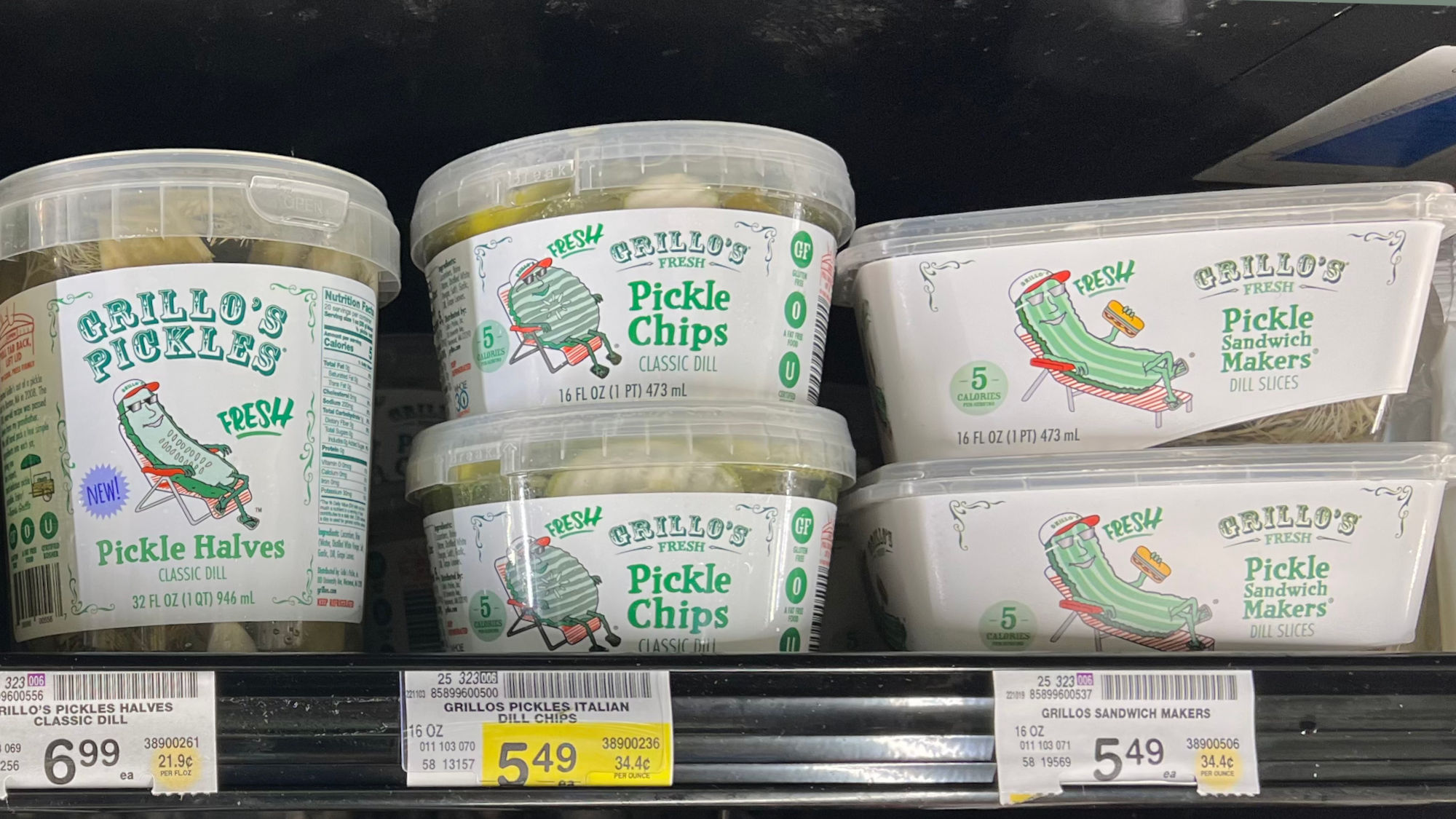 Grillo's Pcikles Refrigerator