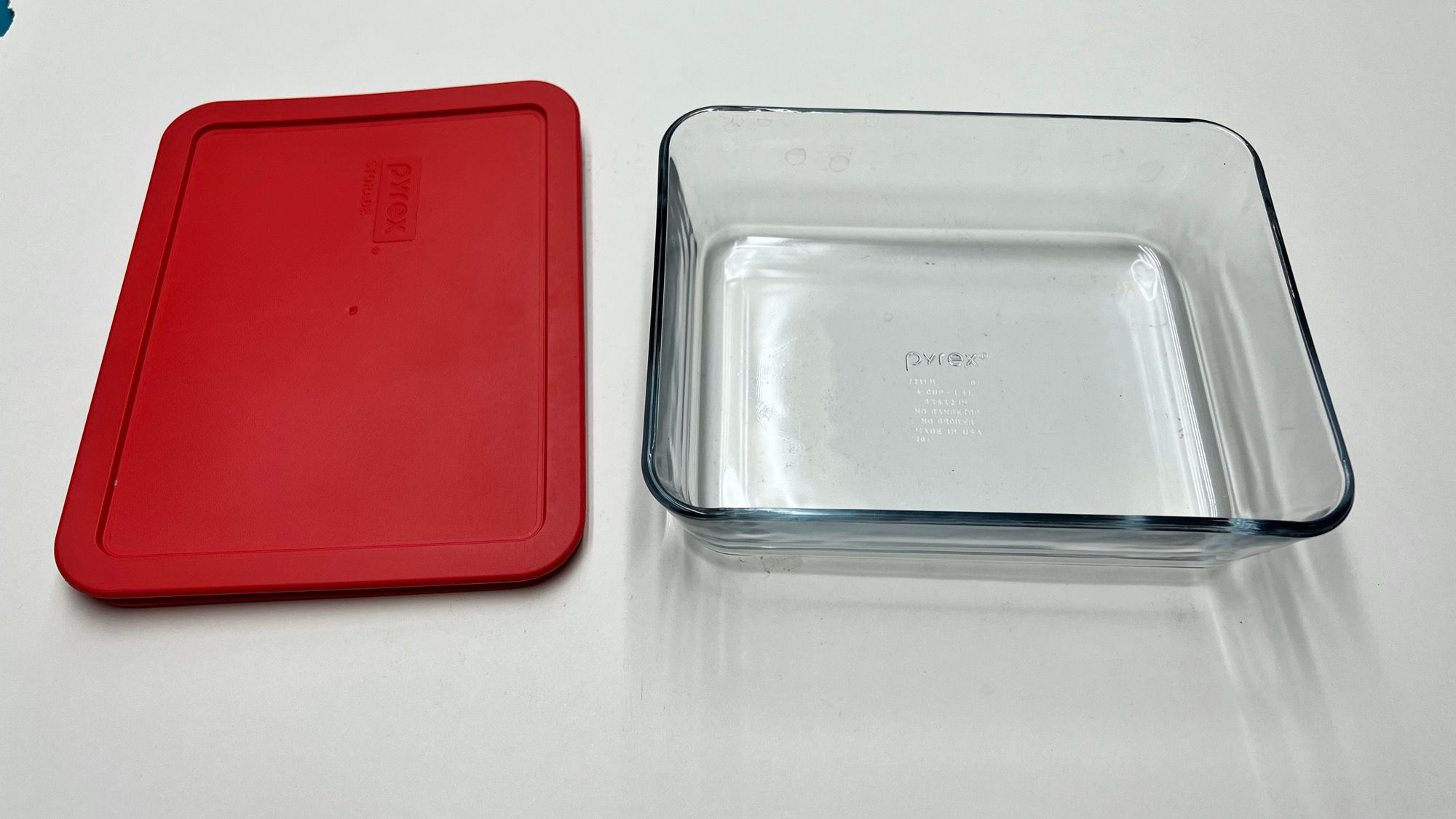 Pyrex Storage Container with Lid