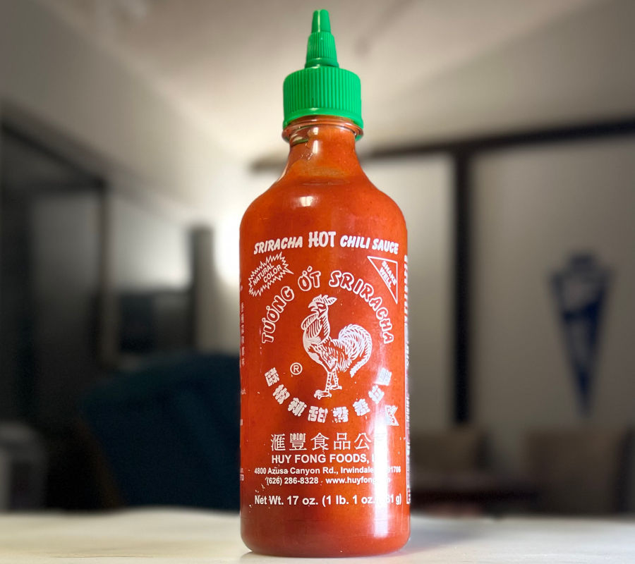 Sriracha HOT Chili Sauce