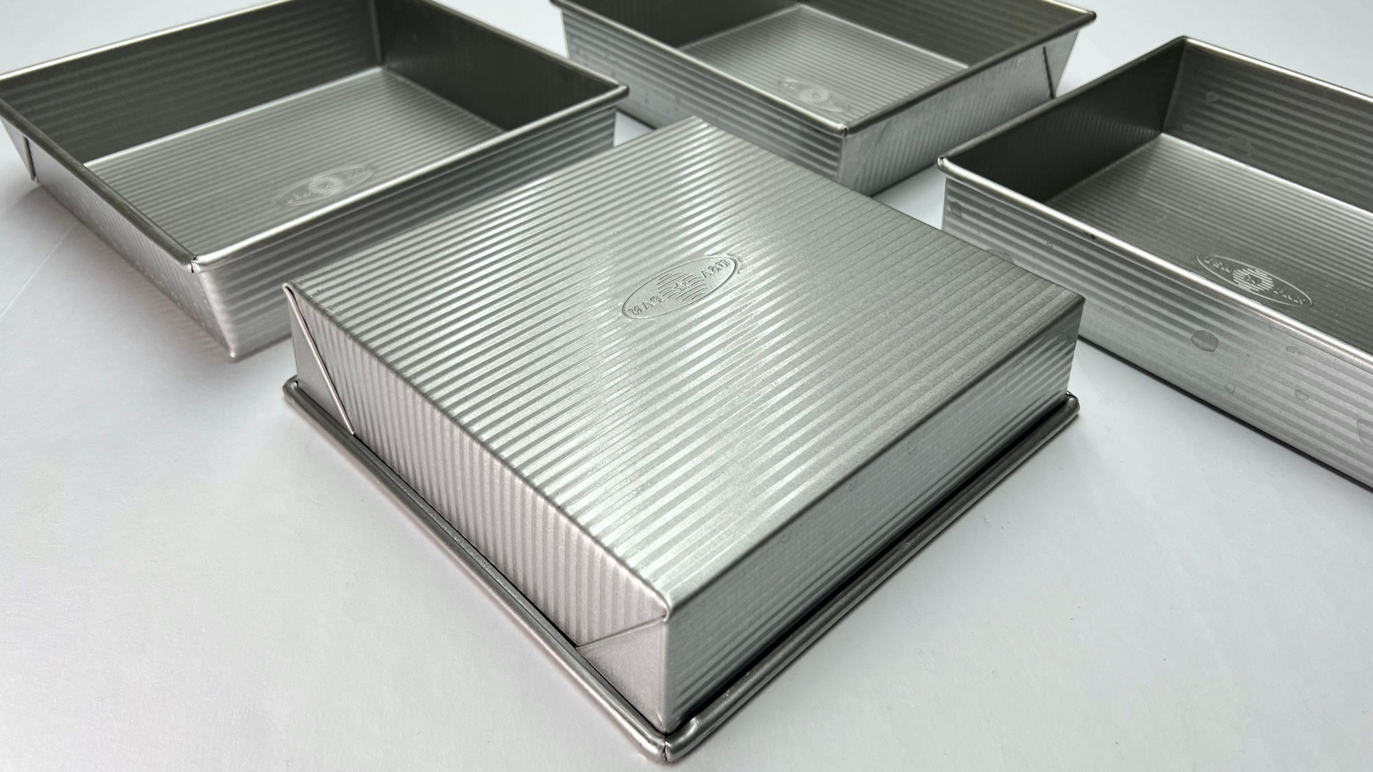 USA PAN Square Cake Pans Bottom