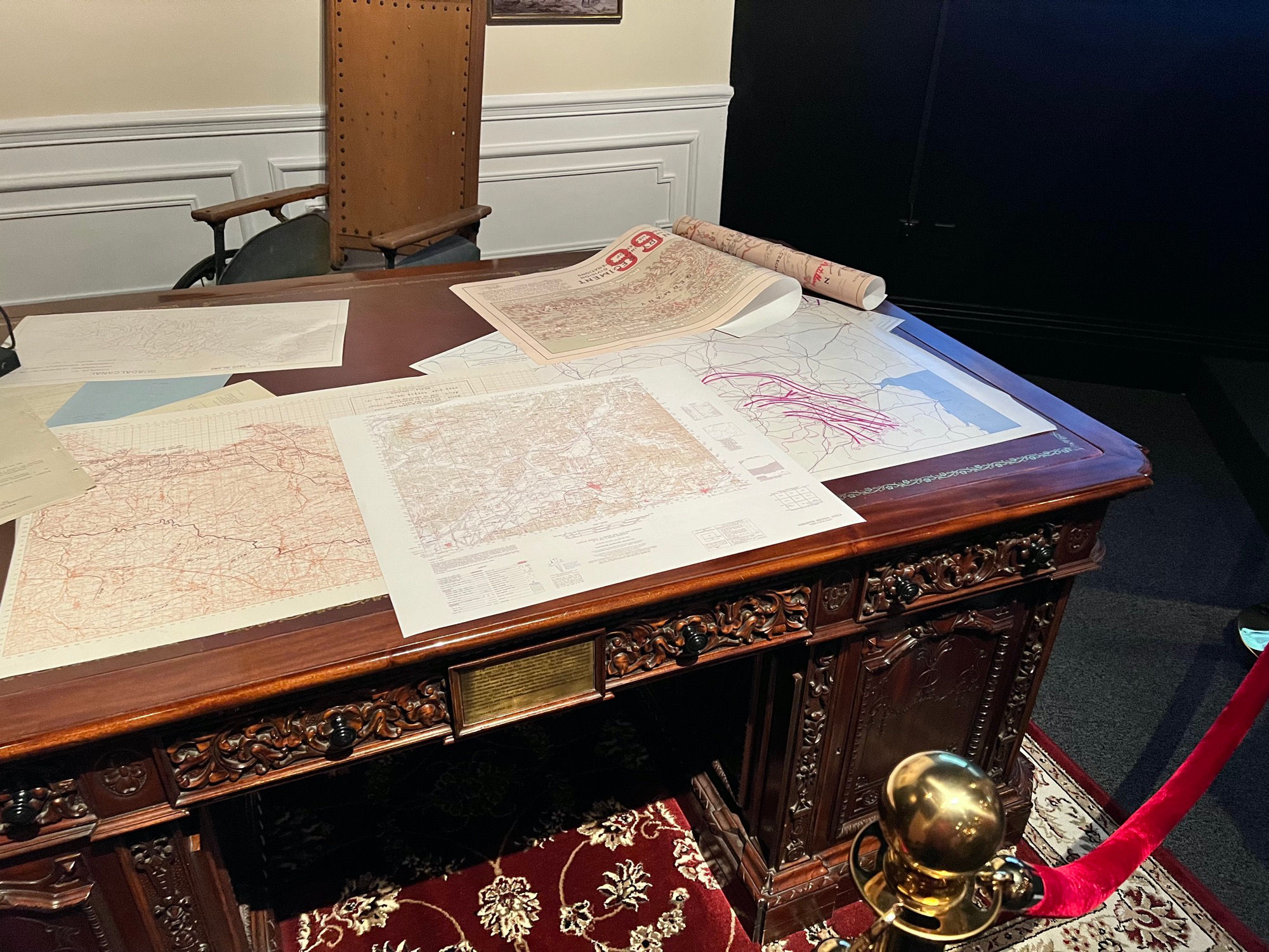 WWII Resolute Desk