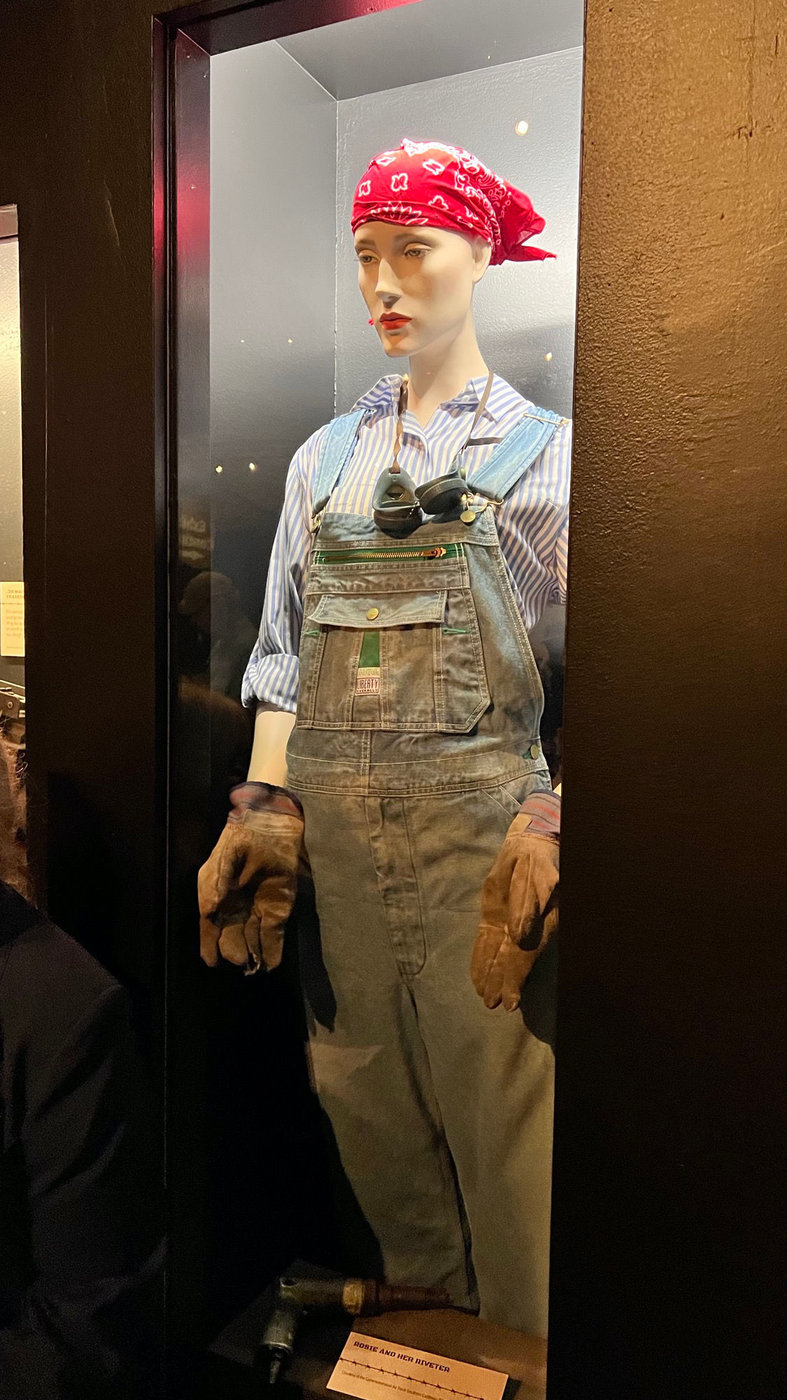 Rosie the Riveter WWII Rosie the Riveter